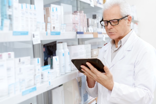 Pharmaciens : fin de la réglementation de la vente en ligne de médicaments ?